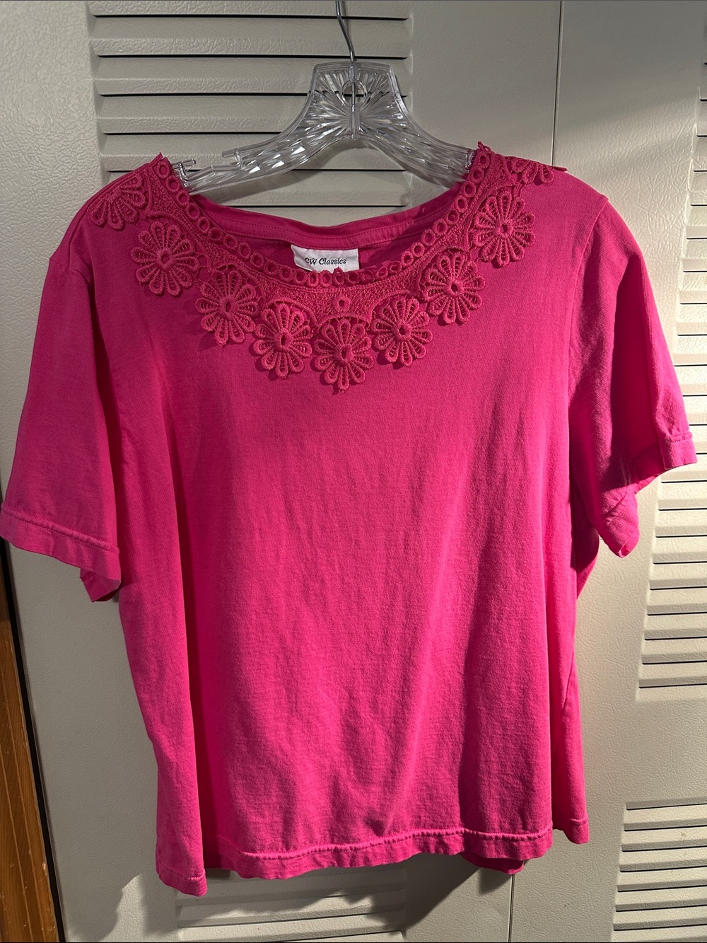 Classic Bright Pink Short Sleeve Tee with Crochet Floral Neckline